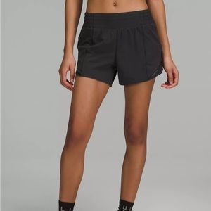 Hotty Hot High-Rise Lined Short 4"